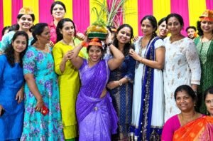 రూ.1.01 కోట్లు పలికిన గణపతి లడ్డూ @ రిచ్‌మండ్ విల్లాస్‌